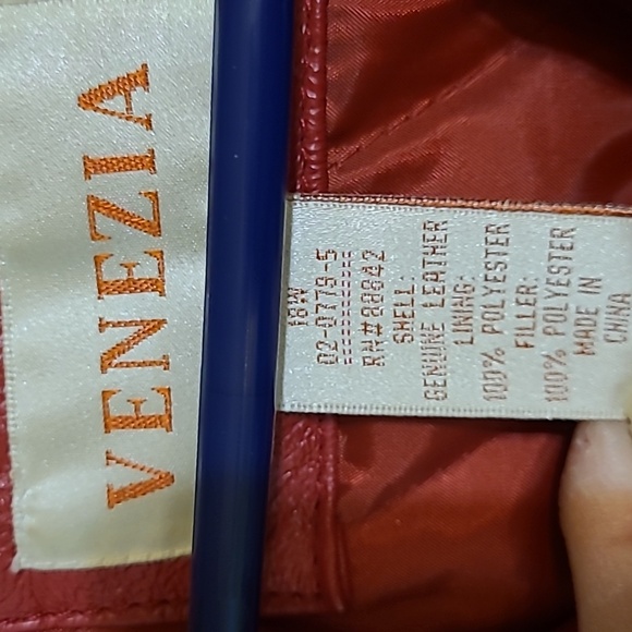 Venezia RED 🔥 Leather Jacket.   Size 18W. - Picture 4 of 14